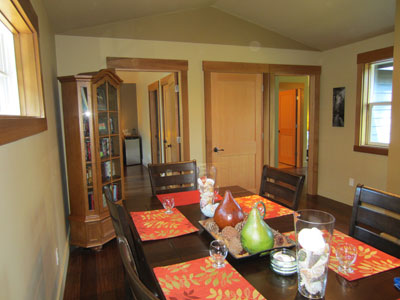 Arbutus Grove Breakfast Room